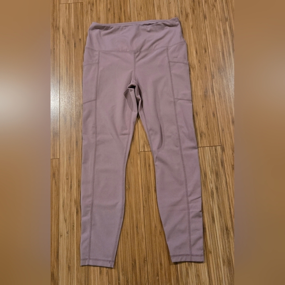 NWOT Yolalicious Lavender High-Waisted Leggings